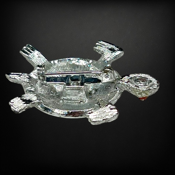 Vintage Silver Tone & Rhinestone Turtle Brooch - Picture 4 of 4